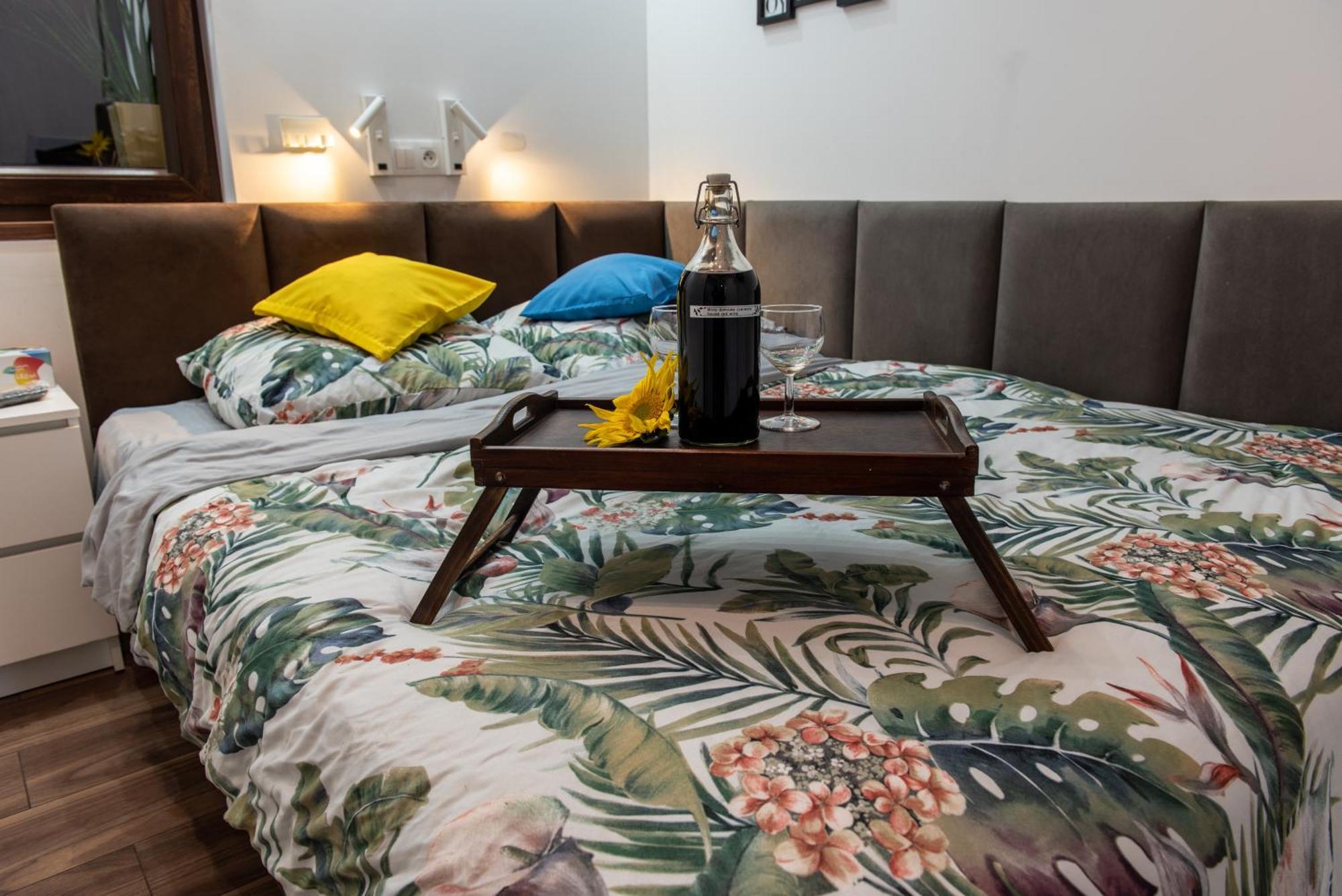 Apartament Crooked Stairs Ζιελόνα Γκόρα Εξωτερικό φωτογραφία