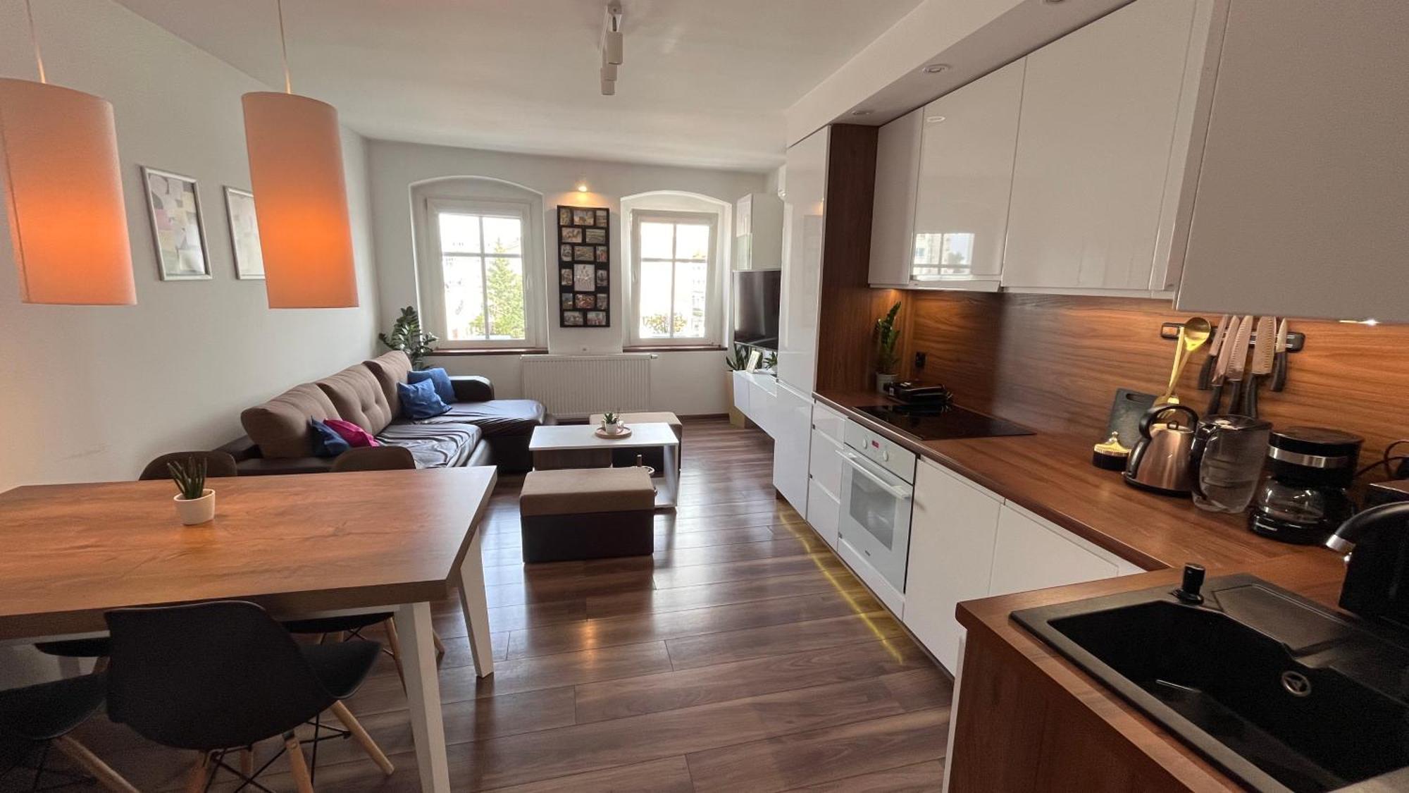 Apartament Crooked Stairs Ζιελόνα Γκόρα Εξωτερικό φωτογραφία