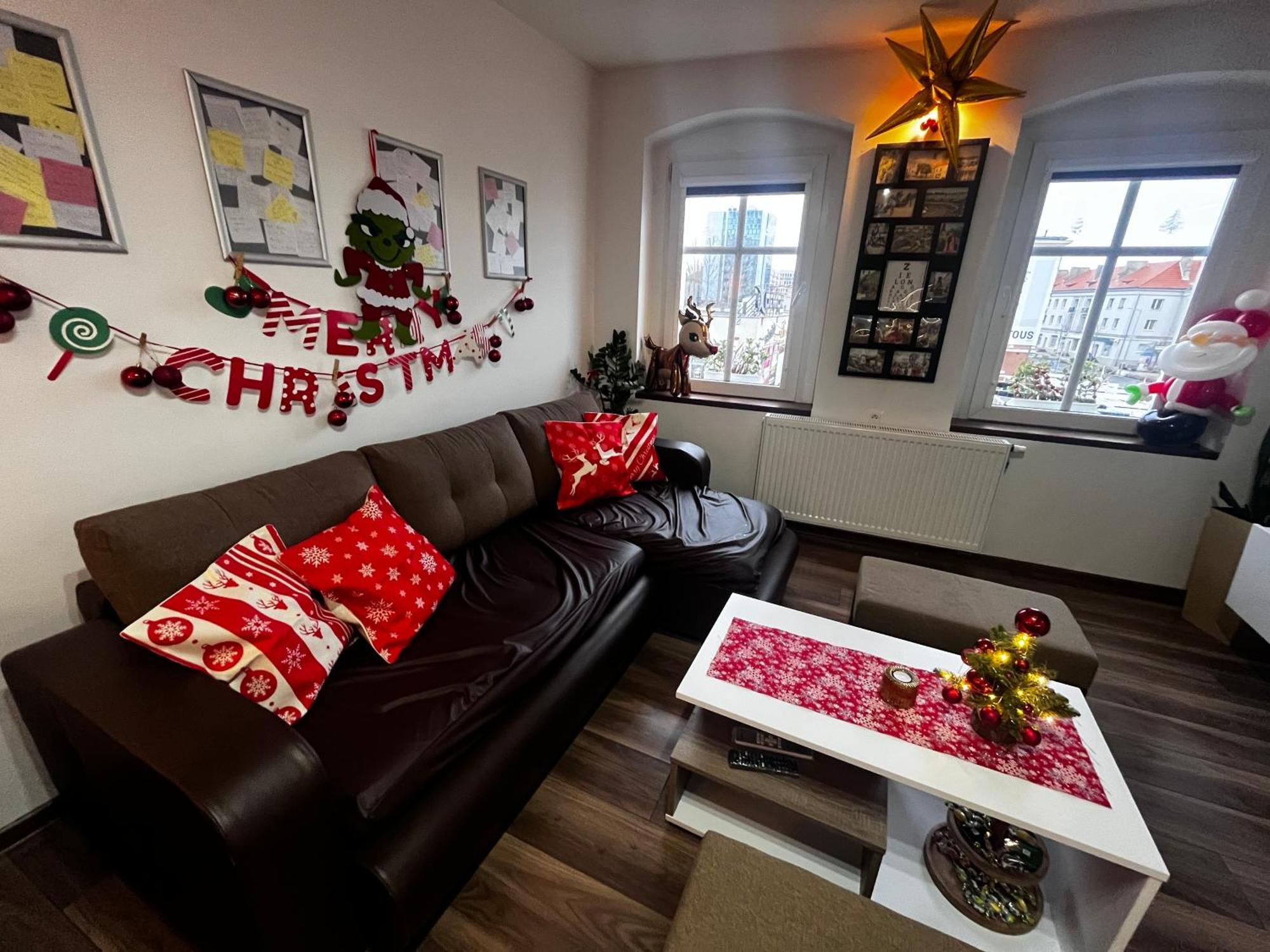 Apartament Crooked Stairs Ζιελόνα Γκόρα Εξωτερικό φωτογραφία