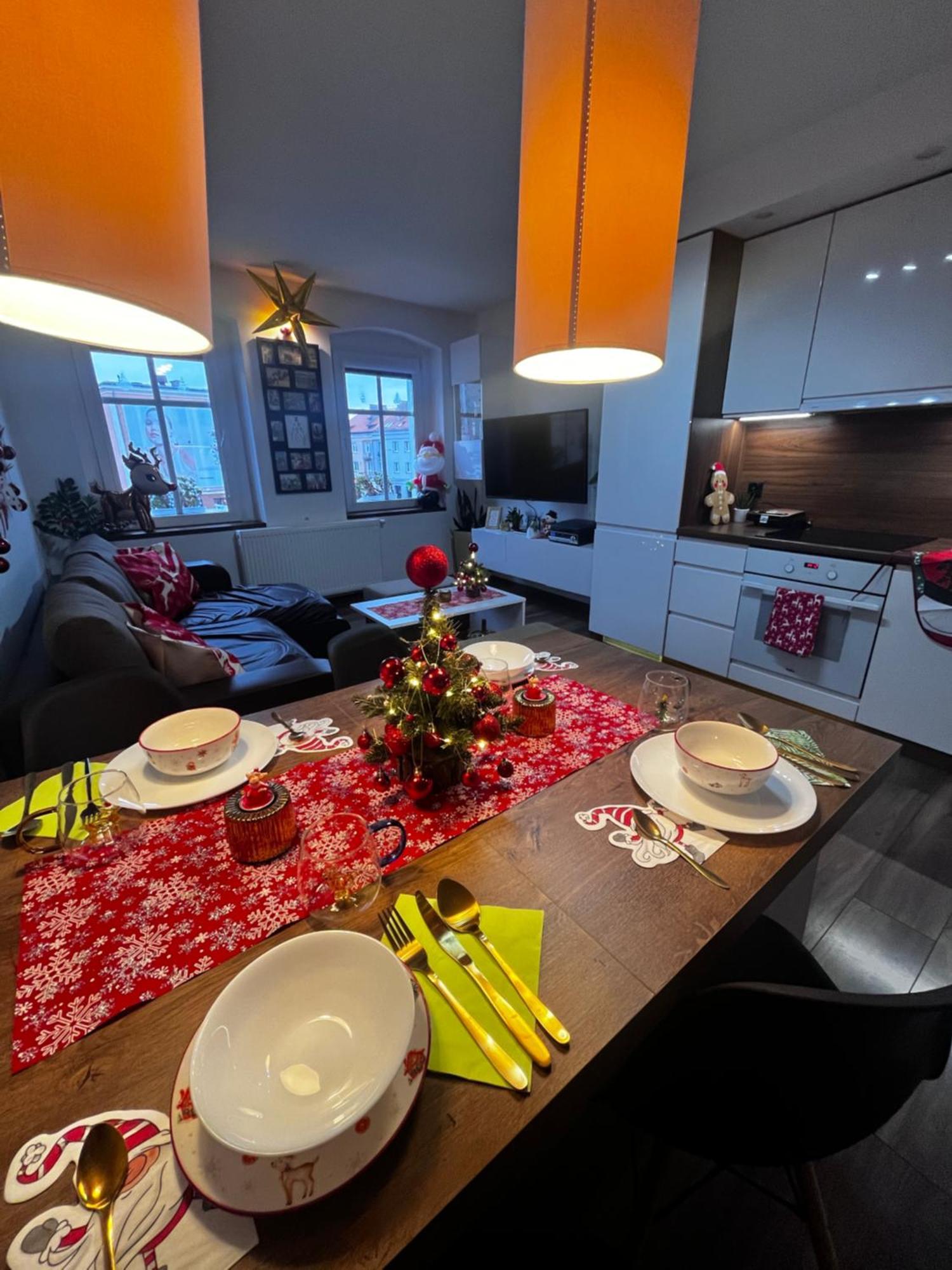 Apartament Crooked Stairs Ζιελόνα Γκόρα Εξωτερικό φωτογραφία